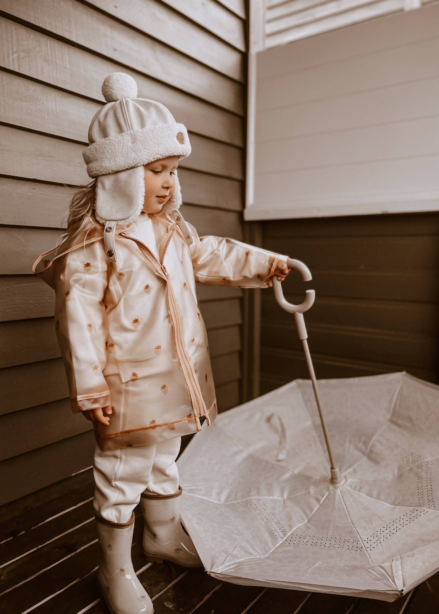 Bruines - Imperméables - Ambiance Fraises: Strawberries  mood / 3 years