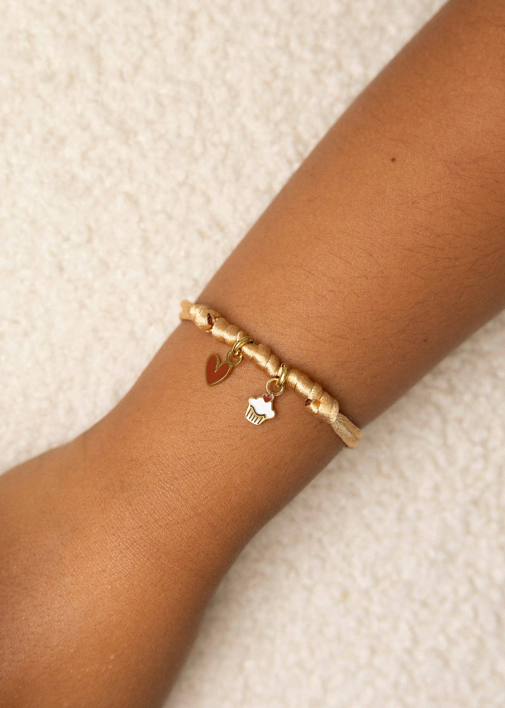 Fabrique Mon Bracelet - Pêche Douce: Soft Peach / Two Hoops ( 2 charms )