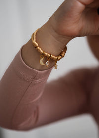 Fabrique Mon Bracelet - Pêche Douce: Soft Peach / Two Hoops ( 2 charms )